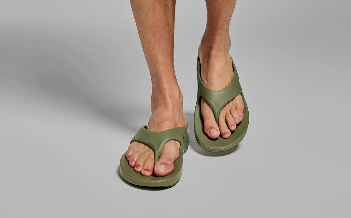 Men's OOFOS OOriginal Sandal M1000 FOLIAGE
