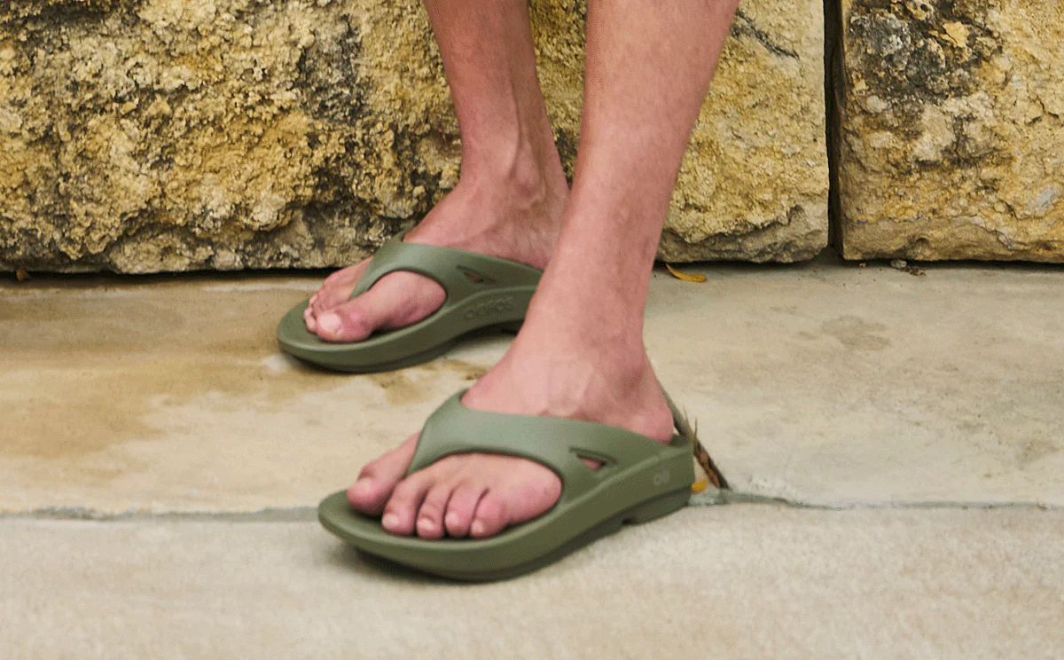 Men's OOFOS OOriginal Sandal M1000 FOLIAGE