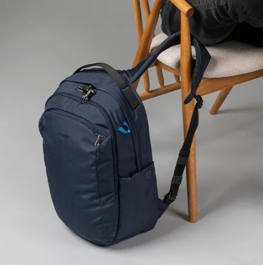 Pacsafe V 26L anti-theft tour backpack V 防盜旅行後背包 26L (多色) 