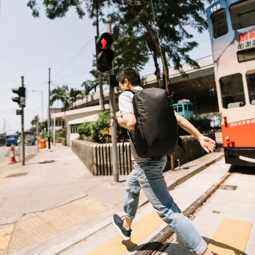 Pacsafe V 24L anti-theft active backpack V Active 防盜後背包 24L (多色) 