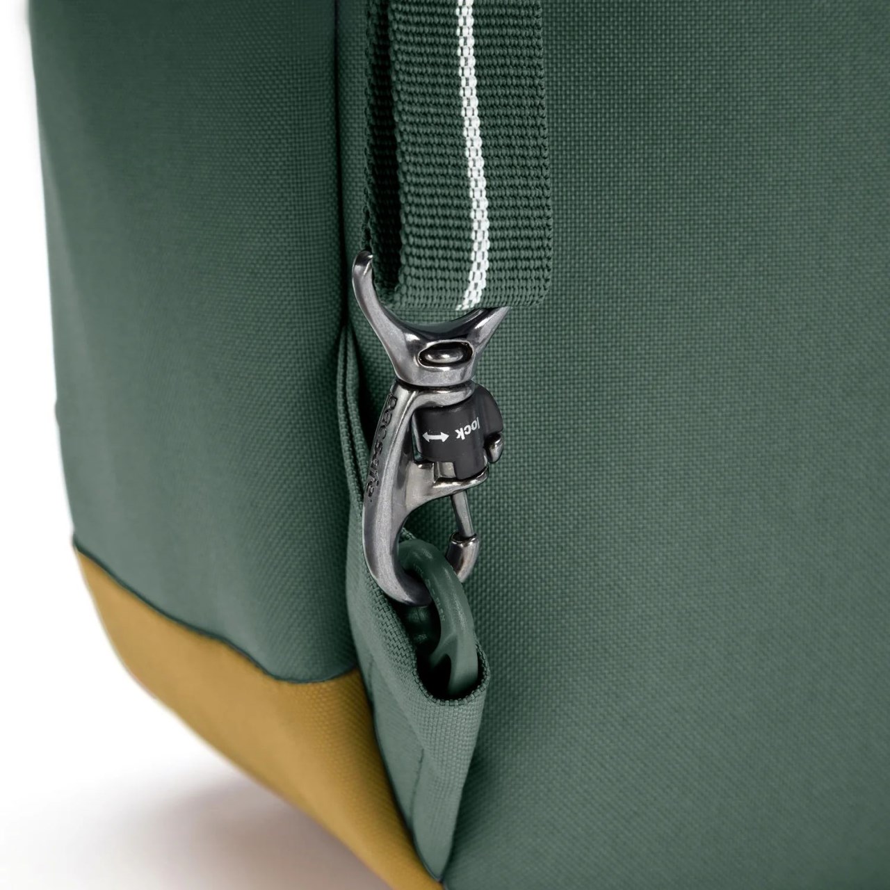 Pacsafe Go 15L Anti-Theft Backpack Go 隨行防盜後背包 15L (多色) 